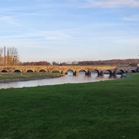 Entre Terre Et Baie A 15 Mn Du Mont-saint-michel Frühstückspension