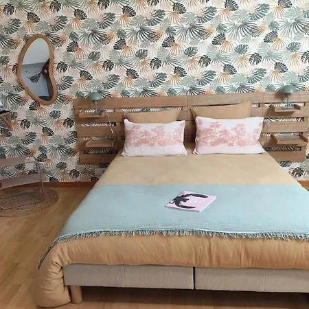 Entre Terre Et Baie A 15 Mn Du Mont-saint-michel 住宿加早餐酒店 3*