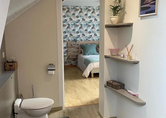 Entre Terre Et Baie A 15 Mn Du Mont-saint-michel Bed & Breakfast Pontaubault