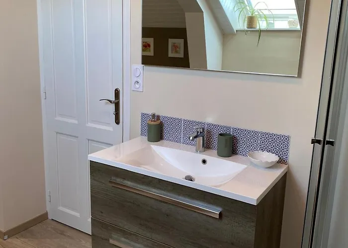 Entre Terre Et Baie A 15 Mn Du Mont-saint-michel