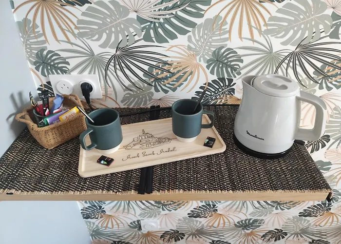 Entre Terre Et Baie A 15 Mn Du Mont-saint-michel *