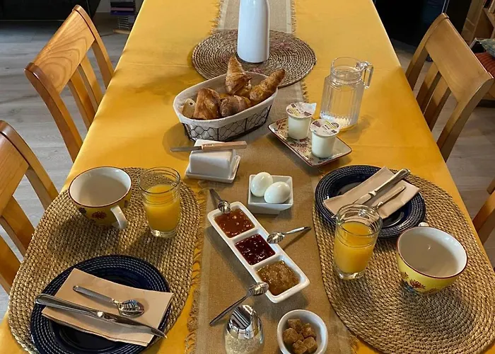 Bed & Breakfast Entre Terre Et Baie A 15 Mn Du Mont-saint-michel *