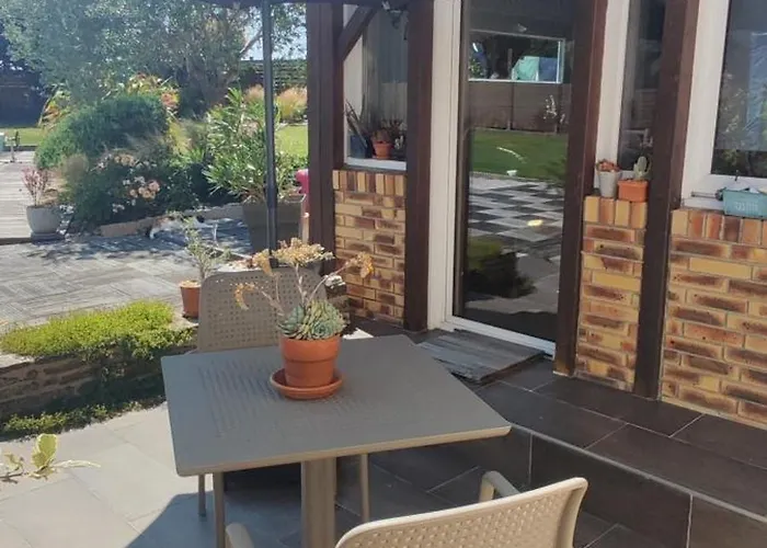 Bed & Breakfast Entre Terre Et Baie A 15 Mn Du Mont-saint-michel *