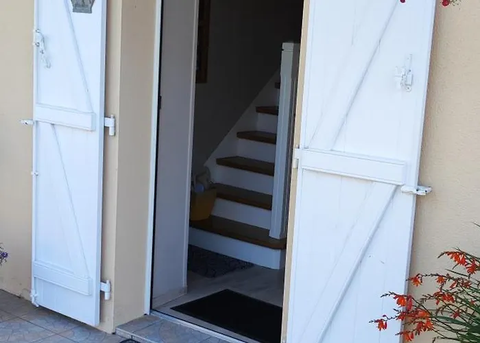 Entre Terre Et Baie A 15 Mn Du Mont-saint-michel Frühstückspension Pontaubault