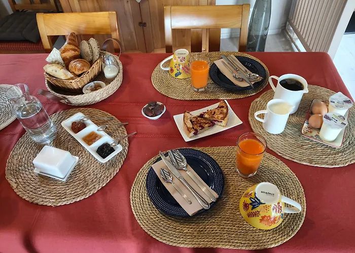 Entre Terre Et Baie A 15 Mn Du Mont-saint-michel
