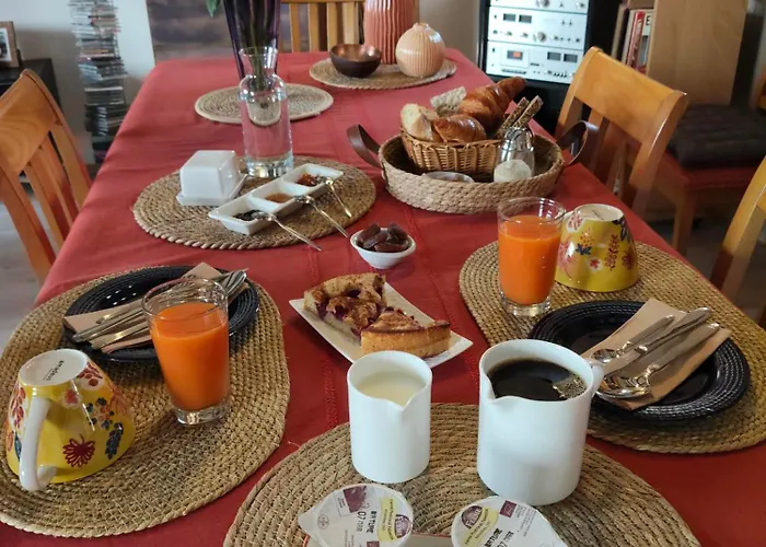 住宿加早餐酒店 Entre Terre Et Baie A 15 Mn Du Mont-saint-michel Pontaubault